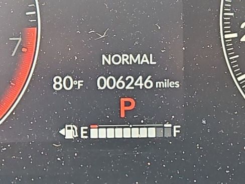 Certified 2025 Honda HR-V LX image 22