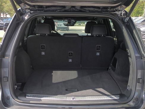 Used 2022 Jeep Grand Cherokee Overland image 14