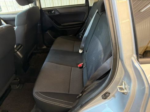 Used 2017 Subaru Forester 2.5i Premium w/ All-Weather Package AWD/4WD image 15