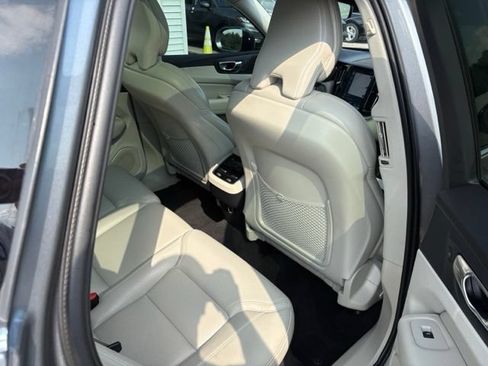 Used 2019 Volvo XC60 T5 Inscription w/ Protection Package AWD/4WD image 36