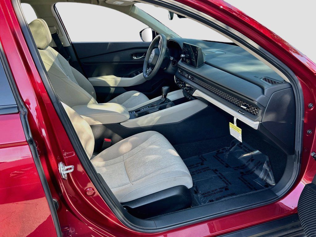 Certified 2026 Honda Accord SE image 28