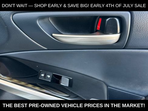 Used 2017 Lexus IS 300 AWD w/ Premium Package image 22