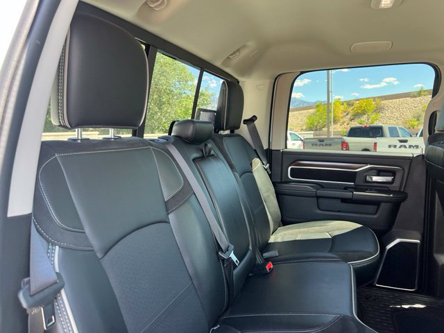 Used 2024 RAM 3500 Laramie AWD/4WD image 18