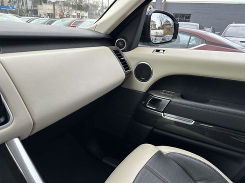 Used 2019 Land Rover Range Rover Sport Autobiography image 21