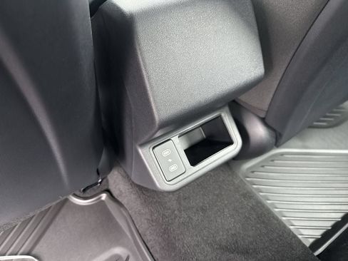 New 2026 Kia K4 FWD image 25