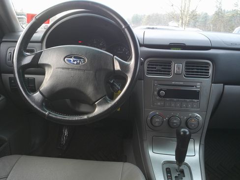 Used 2004 Subaru Forester 2.5XS image 12