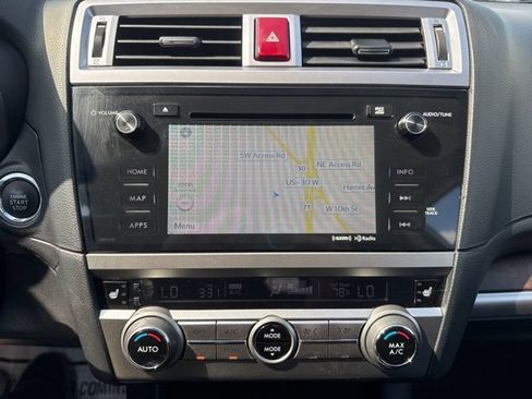 Used 2017 Subaru Outback 2.5i Limited image 26
