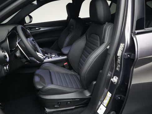 New 2026 Alfa Romeo Stelvio Sprint AWD/4WD image 15