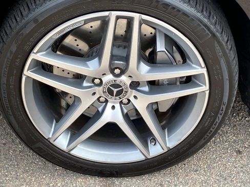 Used 2019 Mercedes-Benz S 560 4MATIC Sedan image 27