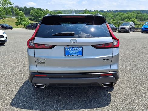 Certified 2025 Honda CR-V Sport Touring image 5