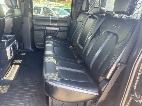 Used 2018 Ford F350 Platinum w/ Platinum Ultimate Package image 16