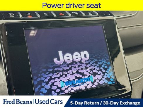 Used 2021 Jeep Grand Cherokee L Laredo w/ Luxury Tech Group I image 18