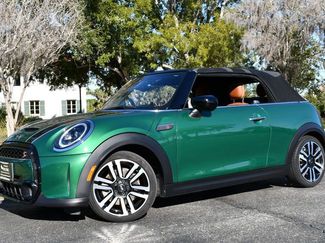 Used 2023 MINI Cooper S w/ Signature Upholstery Package video 2
