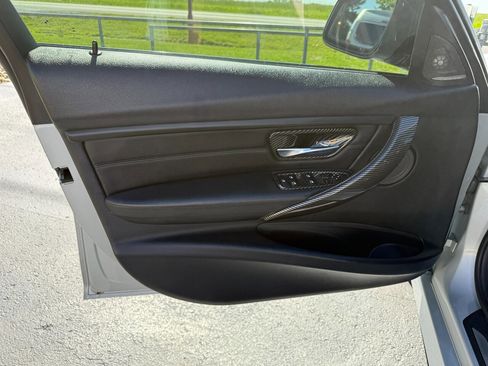 Used 2015 BMW 335i Sedan RWD image 33