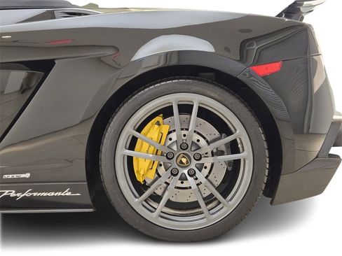 Used 2011 Lamborghini Gallardo LP 570-4 Performante image 15