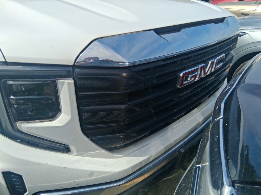 Used 2024 GMC Sierra 1500 Pro w/ Pro Value Package RWD image 15