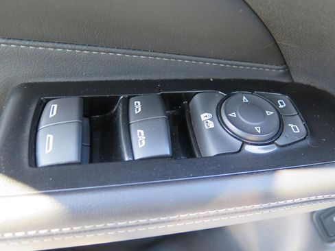 Used 2021 Cadillac CT4 Luxury w/ Cold Weather Package image 10