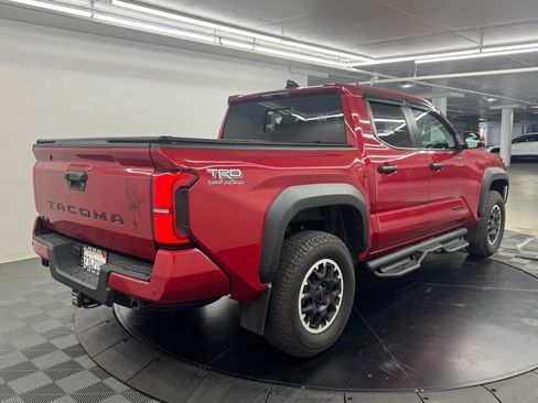 Used 2024 Toyota Tacoma TRD Off-Road w/ TRD Off Road Upgrade Package AWD/4WD image 5