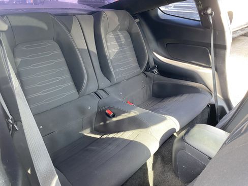 Used 2017 Ford Mustang GT image 17