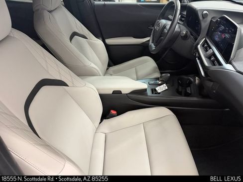 Certified 2025 Lexus UX 300h FWD w/ Accessory Package (Z2) image 11