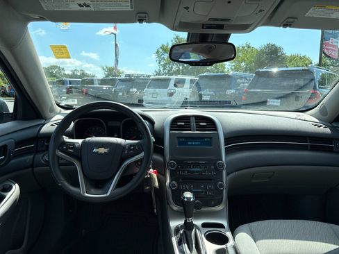 Used 2016 Chevrolet Malibu LS FWD image 13