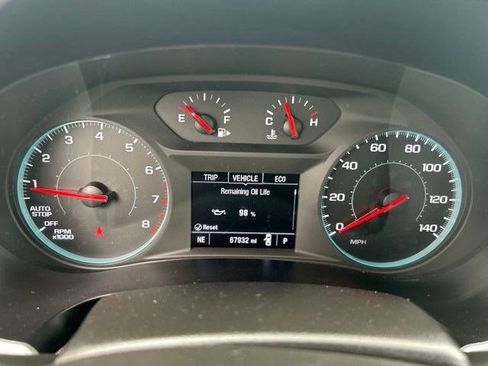 Used 2024 Chevrolet Malibu LT FWD image 15