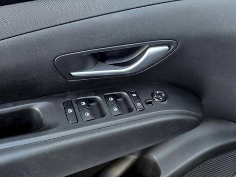 Used 2023 Hyundai Tucson SEL image 22