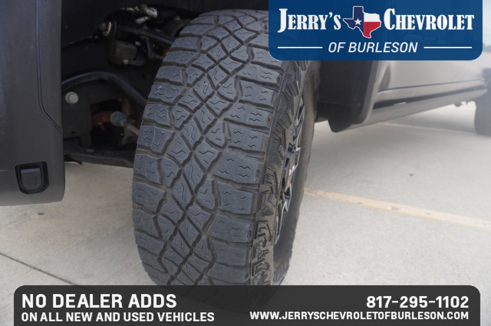 Used 2026 GMC Sierra 2500 AT4X AWD/4WD image 12