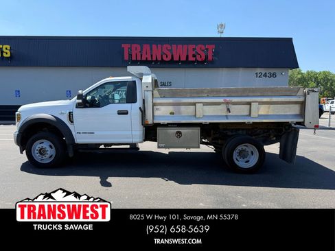Used 2019 Ford F550 4x4 Regular Cab Super Duty image 2