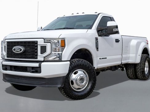 Used 2020 Ford F350 XL w/ STX Appearance Package image 4