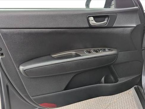 Used 2020 Kia Optima LX FWD image 13