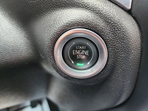 Used 2021 GMC Sierra 1500 SLT w/ SLT Convenience Package image 38