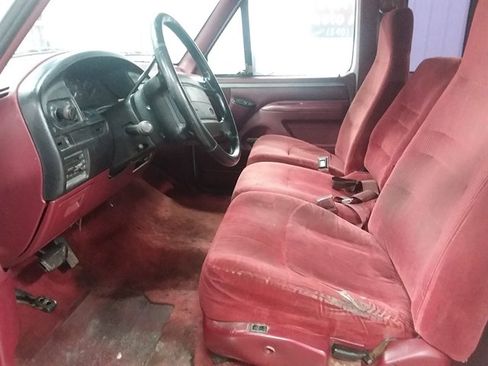Used 1994 Ford F150 XL AWD/4WD image 10