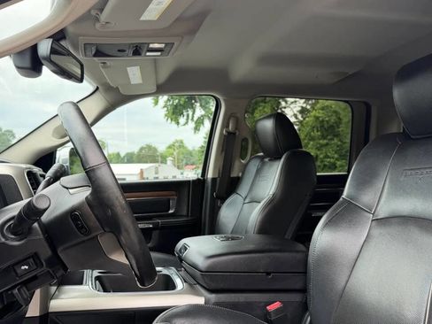 Used 2016 RAM 2500 Laramie w/ Cold Weather Group AWD/4WD image 16