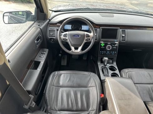 Used 2019 Ford Flex Limited AWD/4WD image 11