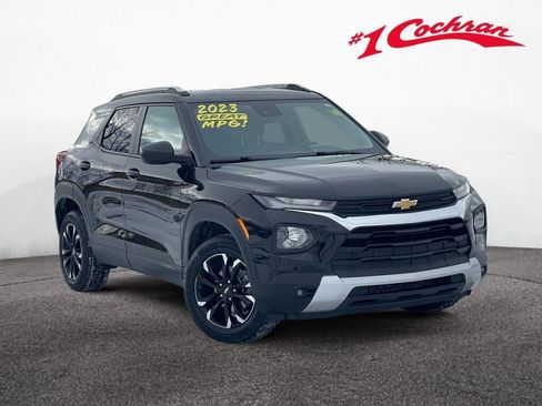 Used 2023 Chevrolet TrailBlazer LT image 1