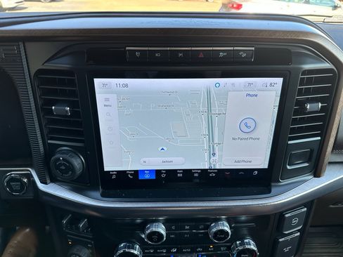 Used 2024 Ford F150 King Ranch w/ FX4 Off-Road Package image 12