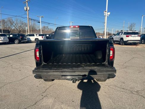 Used 2018 GMC Sierra 1500 SLT image 40