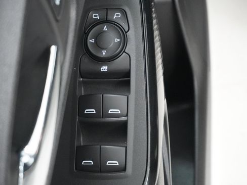 Used 2024 Chevrolet Trax LT w/ Driver Confidence Package FWD image 13