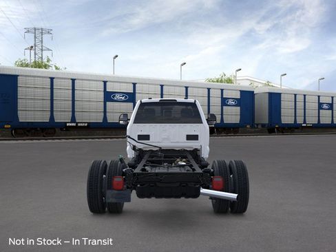 New 2026 Ford F550 4x4 Regular Cab Super Duty image 5