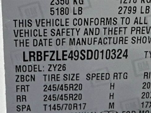 New 2025 Buick Envision Sport Touring image 31