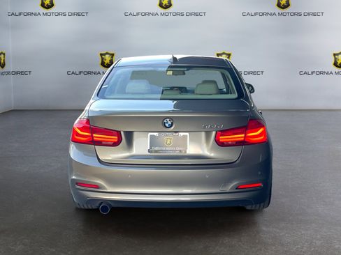 Used 2016 BMW 320i Sedan image 4
