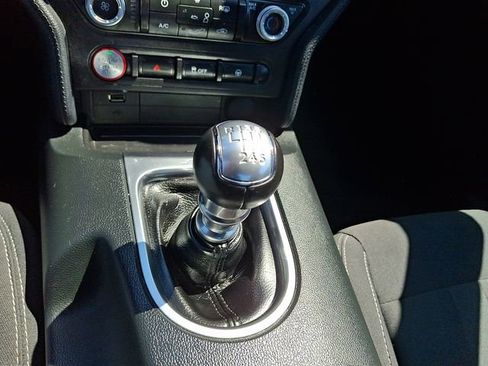 Used 2019 Ford Mustang GT RWD image 16