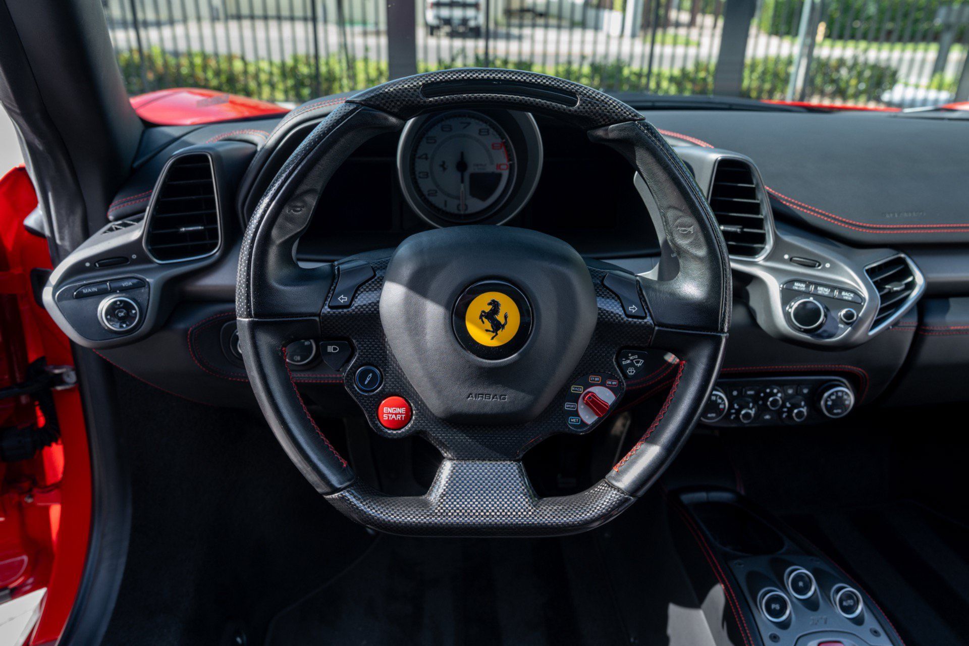 Used 2013 Ferrari 458 Spider RWD image 20