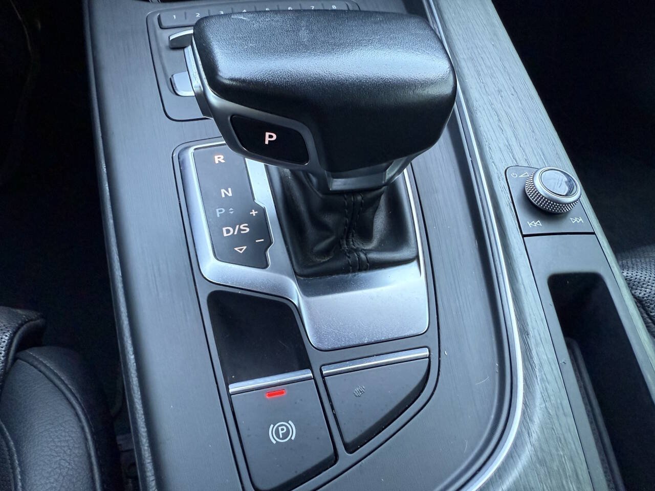 Used 2018 Audi A5 2.0T Premium Plus w/ Premium Plus AWD/4WD image 42