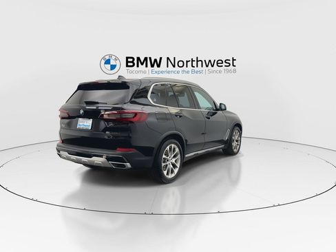 Used 2021 BMW X5 xDrive40i w/ Convenience Package image 3