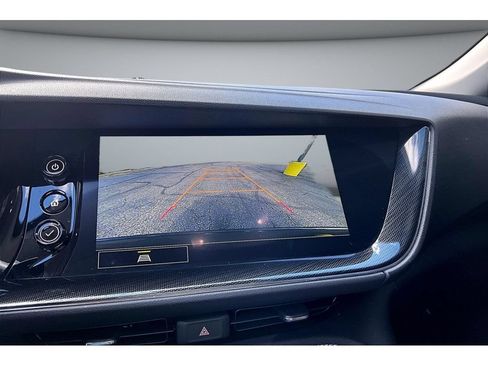 Used 2023 Buick Envision Essence w/ Sport Touring Package AWD/4WD image 23