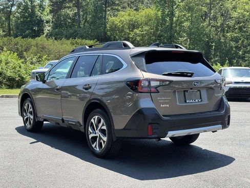 Used 2022 Subaru Outback Limited XT w/ Popular Package #2 AWD/4WD image 25