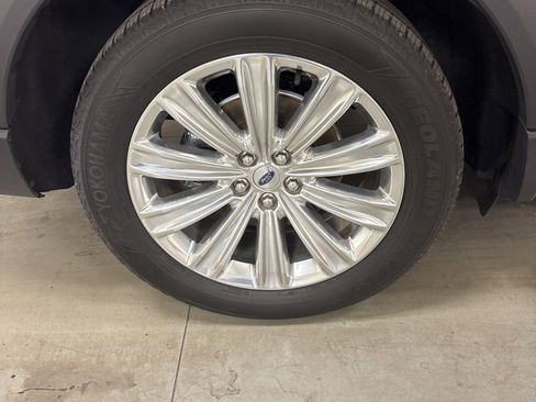 Used 2020 Ford Explorer Limited w/ Class III Trailer Tow Package image 42