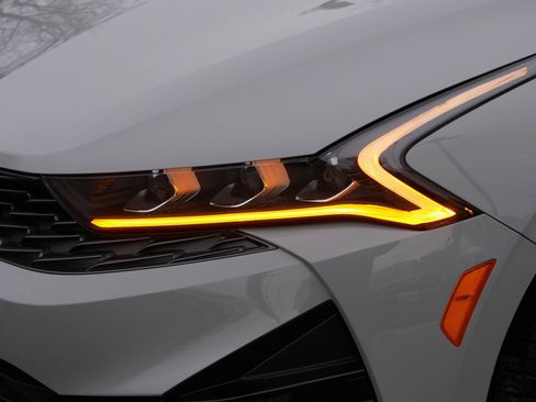 Used 2024 Kia K5 GT-Line w/ GT-Line Premium Package image 16